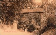 Montmirail, vallon du Souïras, la passerelle à Gigondas